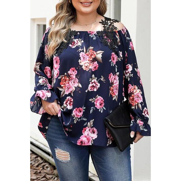 Plus Size Floral Flounce Sleeve Blouse