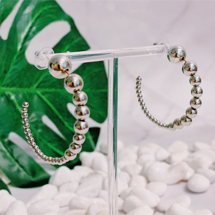 Gradation Bauble Hoop Earrings