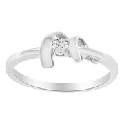 Bids.com 10K White Gold Diamond Promise Ring (1/10 Cttw, H-I Color, SI2-I1 Clarity) - Size 6 Rings