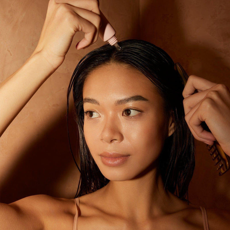 Oribe Oribe Serene Scalp Soothing Level-On Treatment 50 ml Hair Treatment