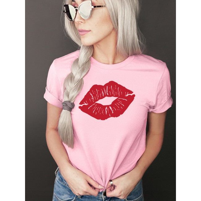 Kiss Tee