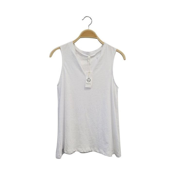 V SHAPE SLEEVELESS TOP