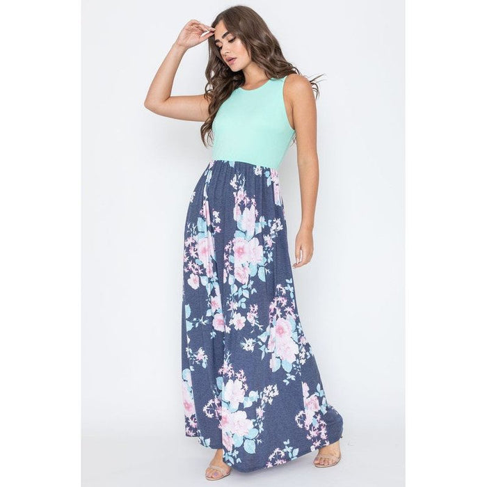 Plus Sleeveless Floral Maxi Dress