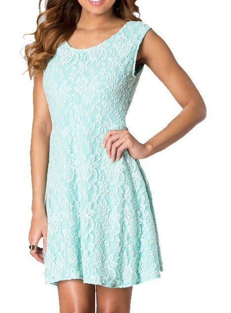 JUNIORS LACE BOW-BACK DRESS