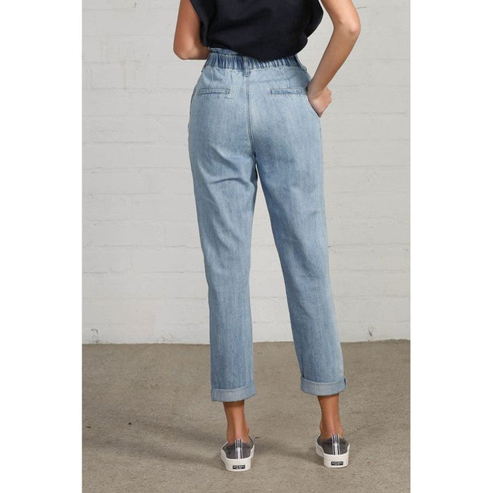 High Waist Elastic-Banded Slouch Jeans