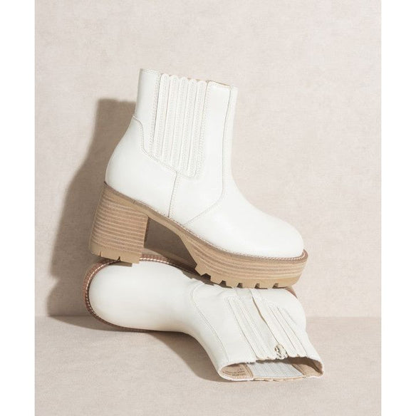 Oasis Society Aubrey - Platform Paneled Boots