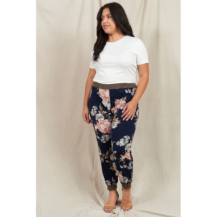 Rose Print Ruched Jogger