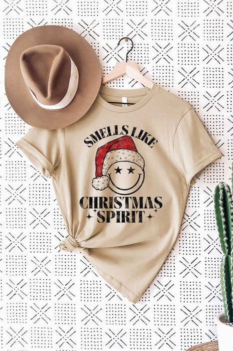 CHRISTMAS SPIRIT GRAPHIC T-SHIRT