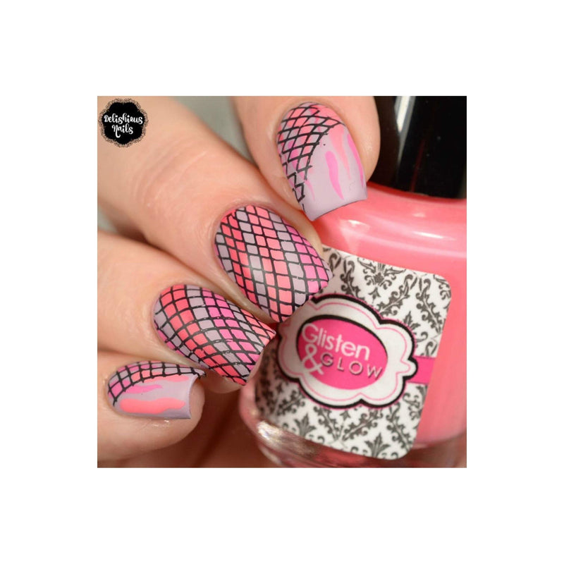 UberChic Beauty Collection 25 Stamping Plate