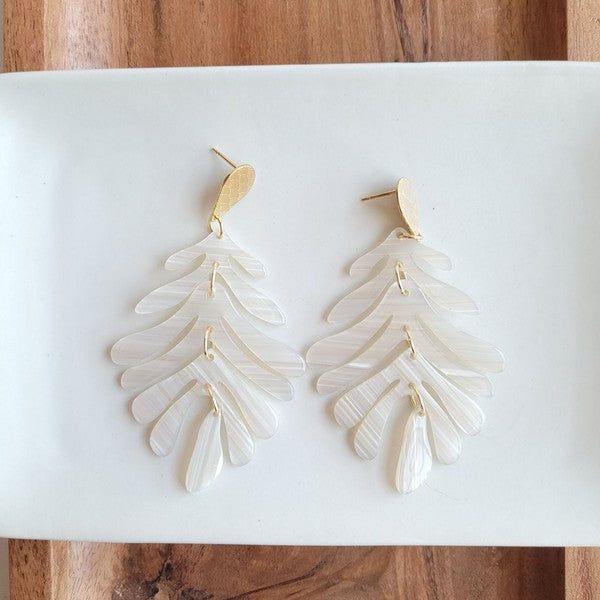 Palm Earrings - Seashell