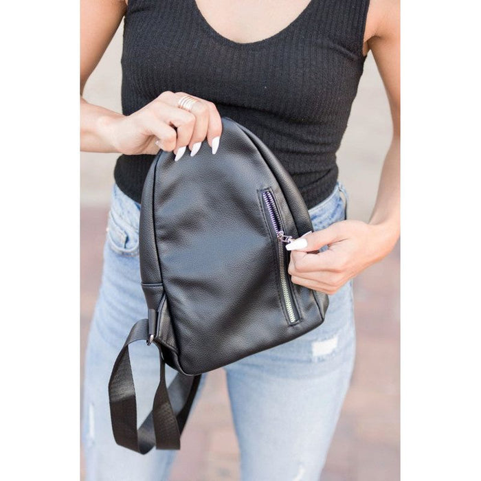 Essential Sling Bag