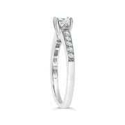 Bids.com 14K White Gold Diamond 1/2 Cttw Princess Cut Diamond Engagement Ring (G-H Color, VS2-SI1 Clarity) - Size 7 Rings
