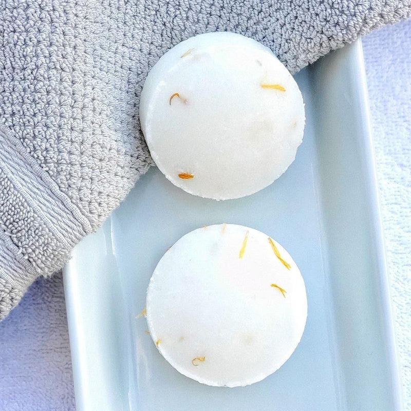 Green + Lovely Solid Shampoo Bar /// Tea Tree