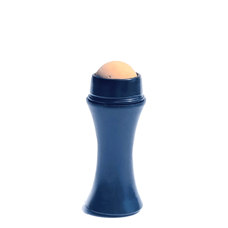 ZAQ Skin & Body ZAQ Volcanic Oil-Absorbing Face Roller - Black