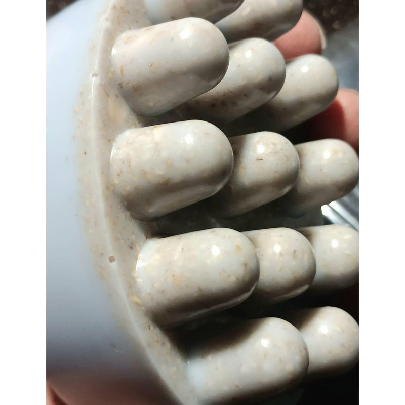 BLUEBERRIES 🫐 & OATS MASSAGE THERAPY THEMED SOAP BAR, ECZEMA TREATMENT, YONI, MOISTURIZER