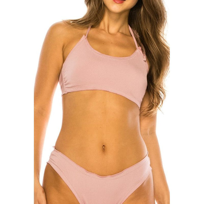 Two piece thin strapped bikini set made out of dur