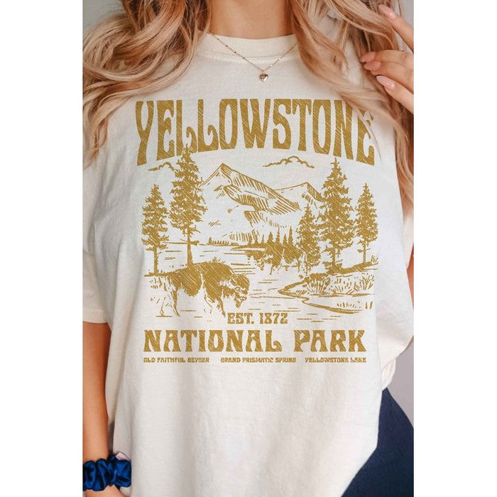 YELLOWSTONE NATIONAL PARK GRAPHIC TEE