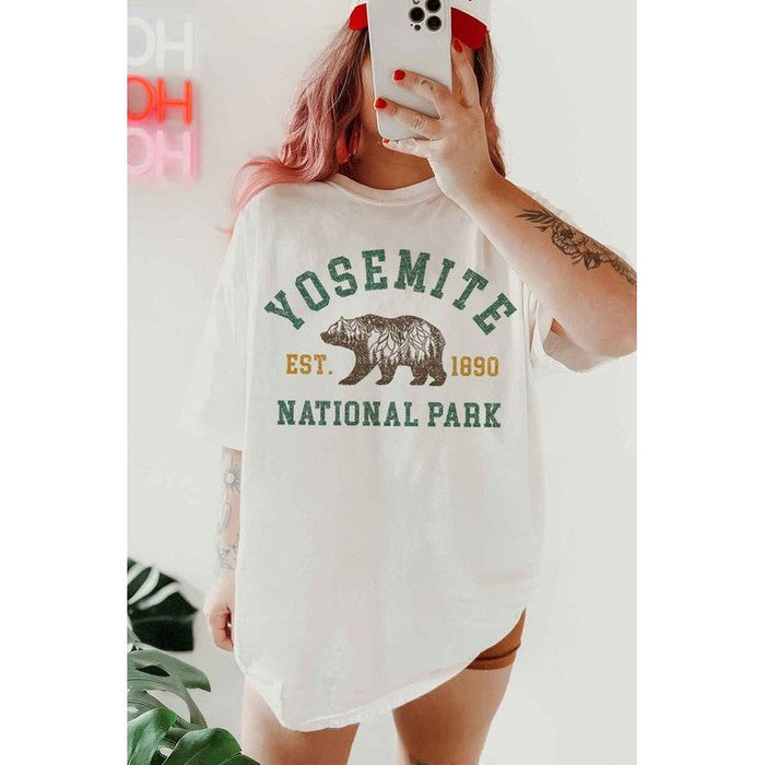 YOSEMITE NATIONAL PARK OVERSIZED GRAPHIC TEE