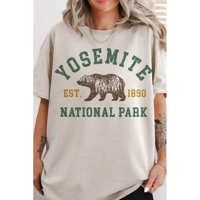 YOSEMITE NATIONAL PARK OVERSIZED GRAPHIC TEE