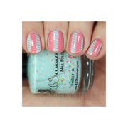 UberChic Beauty Collection 16 Stamping Plate