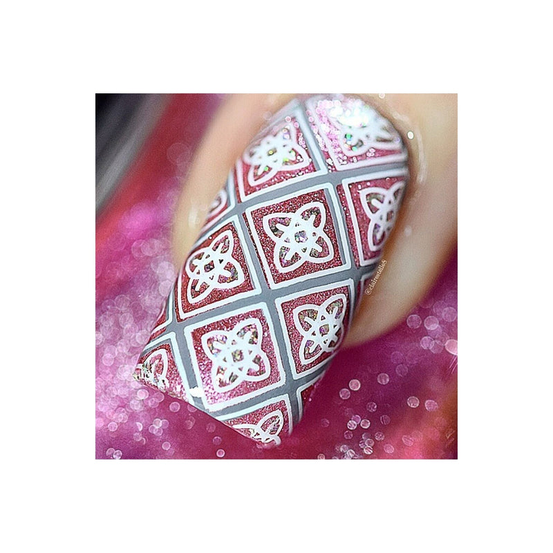 UberChic Beauty Collection 18 Stamping Plate