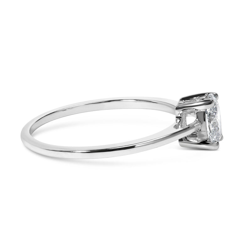 Bids.com 14K White Gold 1/2 Cttw Oval Lab Grown Diamond 4 Prong Solitaire Engagement Ring (F-G Color, VS2-SI1 Clarity) - Size 7 Rings