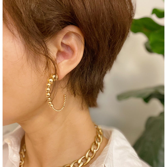 Gradation Bauble Hoop Earrings