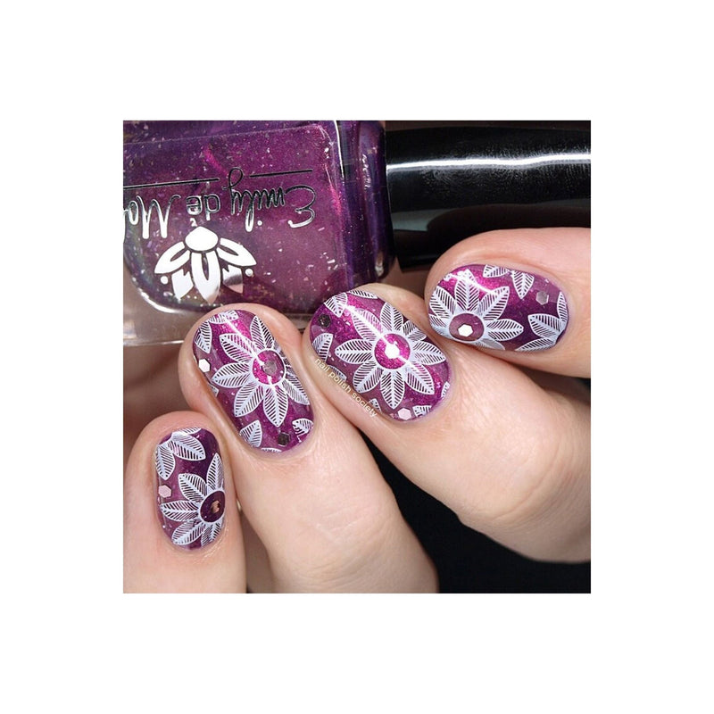 UberChic Beauty Collection 28 Stamping Plate