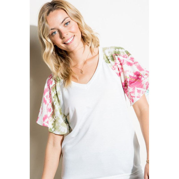 V NECK SHORT FLAIR SLEEVE TOP