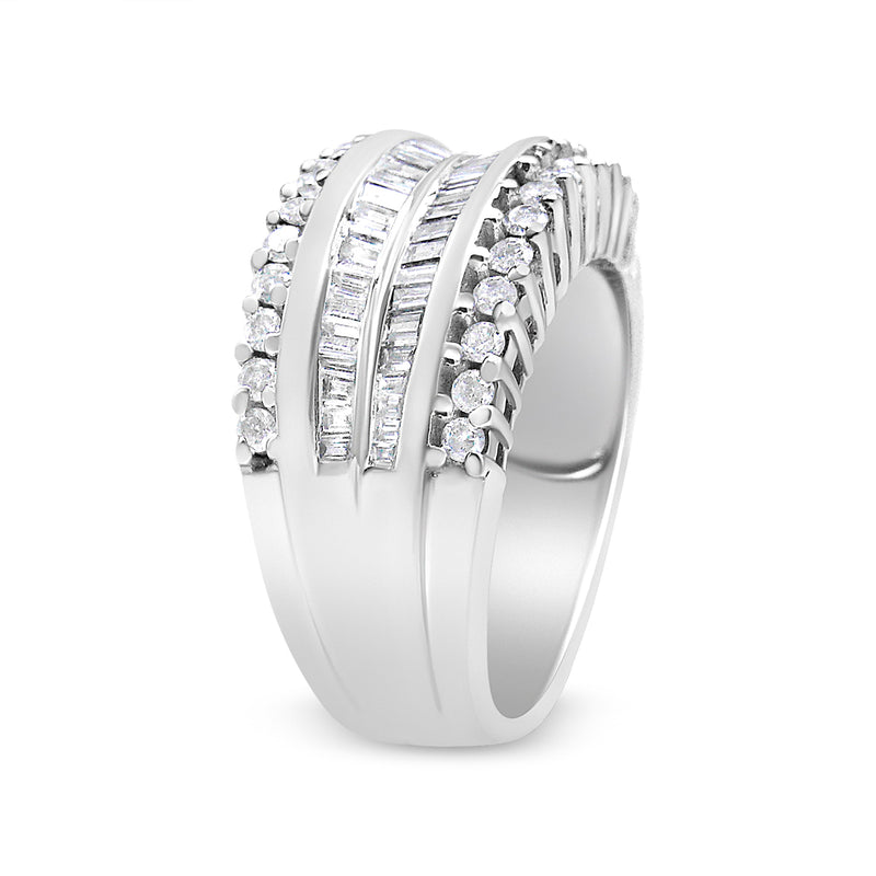 Bids.com 14K White Gold 1.00 Cttw Round and Baguette-Cut Diamond Modern Band Ring (H-I Color, SI2-I1 Clarity) - Ring Size 7 Rings