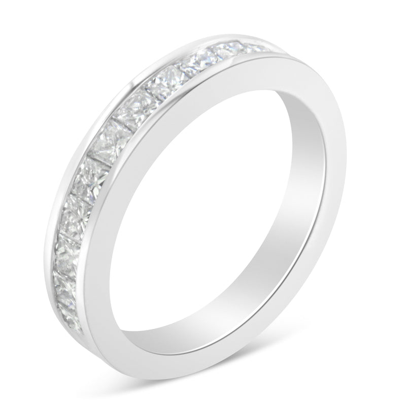 Bids.com Women's 18K White Gold Princess Cut Diamond Band Ring (1 Cttw, G-H Color, SI1-SI2 Clarity) - Size 6 Rings