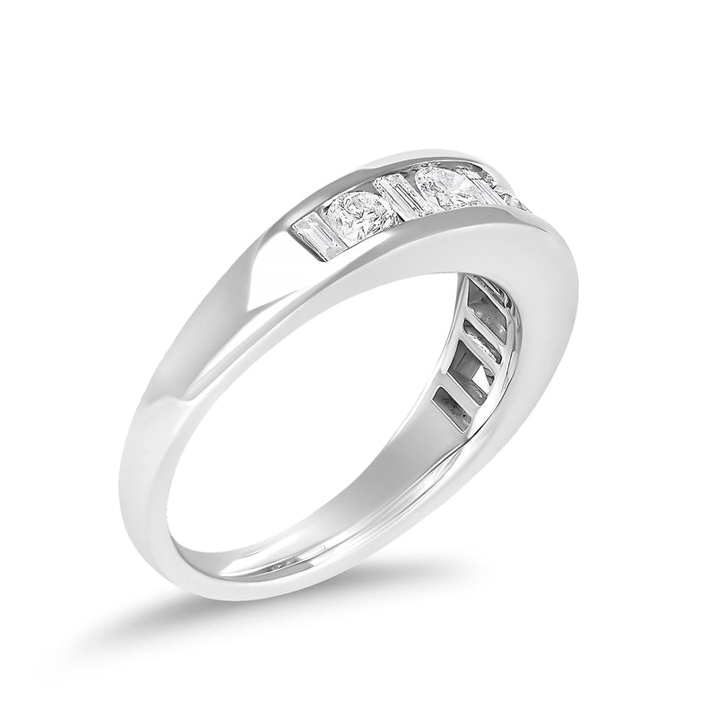 Bids.com 14K White Gold Alternating 1.0 Cttw Round and Baguette Diamond Channel Band Ring Rings