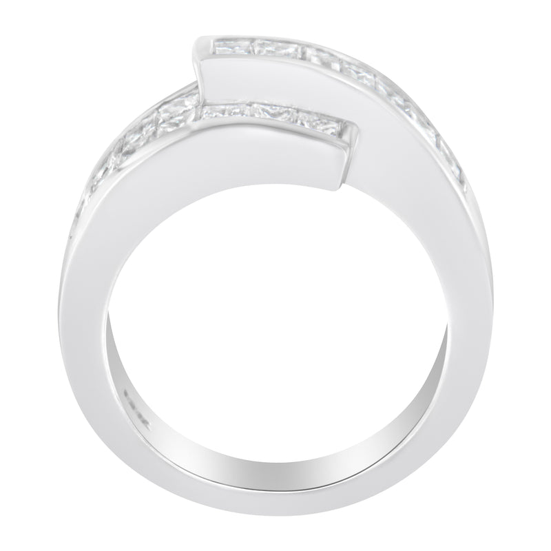 Bids.com 14K White Gold 2.0 Cttw Channel-Set Princess and Baguette-Cut Diamond Bypass Ring Band (G-H Color, SI1-SI2 Clarity) - Ring Size 6.5 Rings