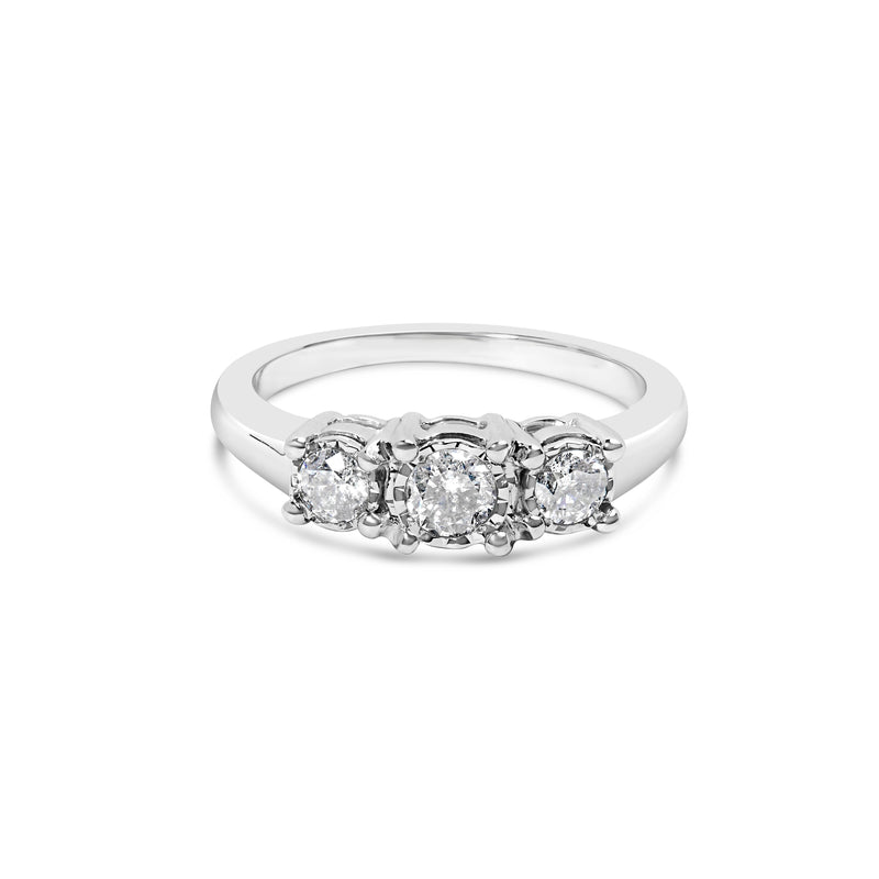 Bids.com 14K White Gold 1/2 Cttw Miracle Set Round Lab Grown Diamond Three Stone Illusion Plate Ring (F-G Color, VS1-VS2 Clarity) - Ring Size 7 Rings