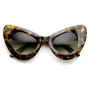 zeroUV Retro Mod Super Trendy Women's Fashion Cat Eye Sunglasses 9233 Sunglasses