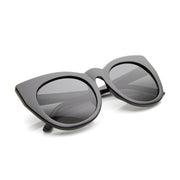 zeroUV Women's Retro 1960's Mod Oversize Cat Eye Sunglasses 9799 Sunglasses