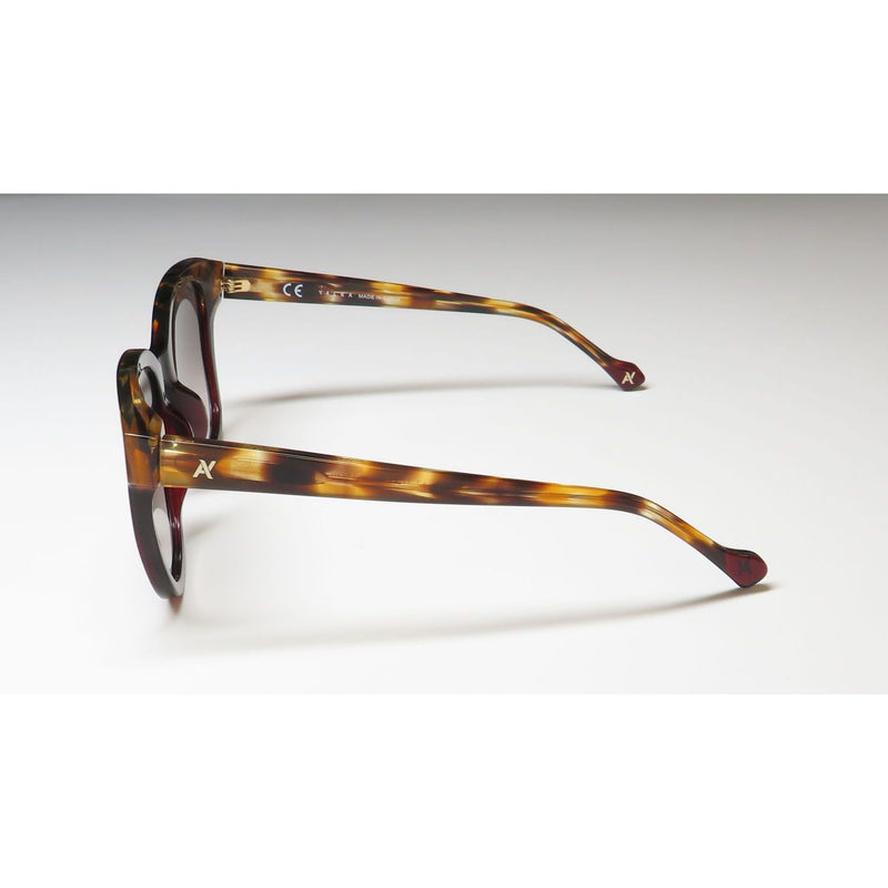 ModaFrames Yalea Sya054v Lorena Sunglasses Sunglasses