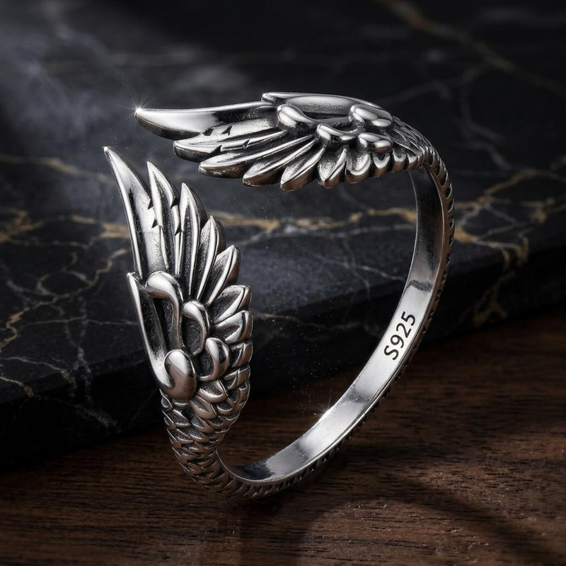 Bids.com 925 Sterling Silver Oxidized Ring for Men Rings