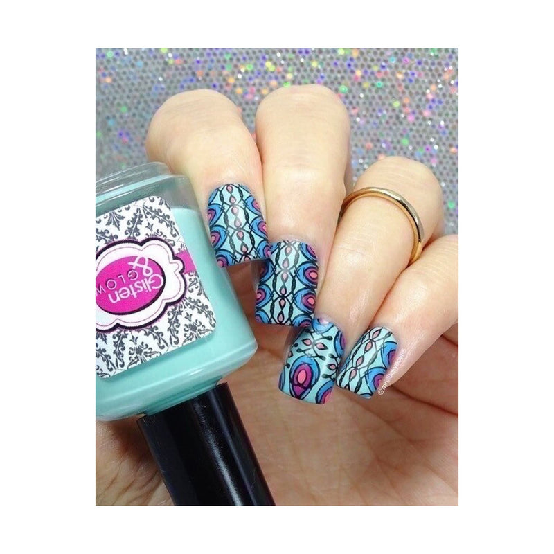 UberChic Beauty Collection 13 Stamping Plate