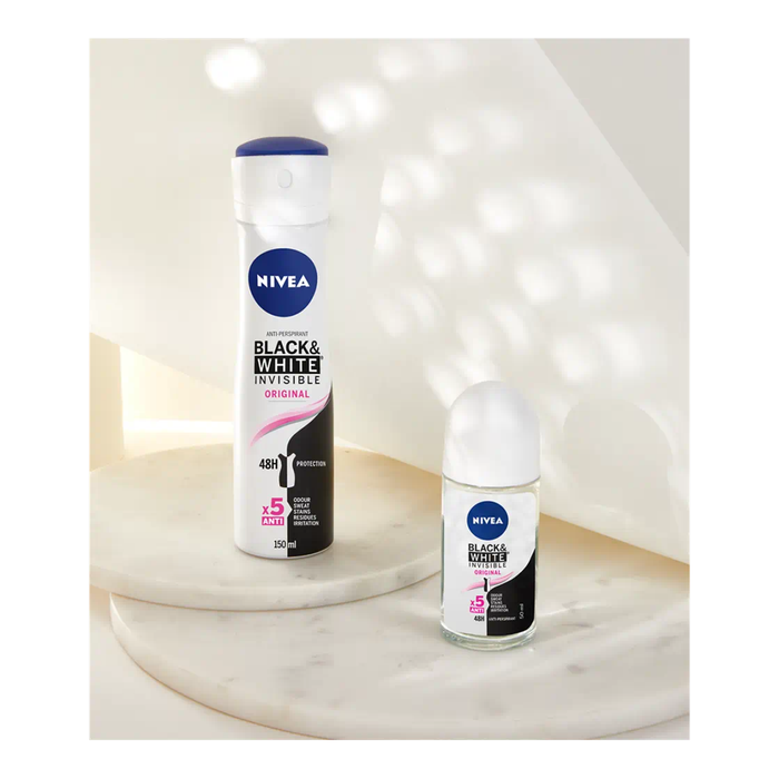 Nivea Black & White Invisible 48h 5in1 Anti-Perspirant Roll-On 50ml