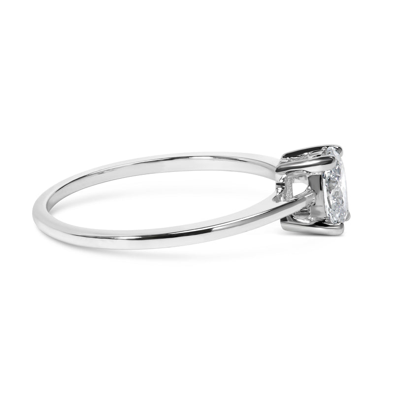 Bids.com 14K White Gold 1/2 Cttw Oval Lab Grown Diamond 4 Prong Solitaire Engagement Ring (F-G Color, VS2-SI1 Clarity) - Size 7 Rings