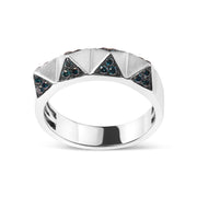 Bids.com 14K White Gold 1/4 Cttw Treated Blue Diamond Pyramid Band Ring (Blue Color, SI1-SI2 Clarity)- Size 7 Rings