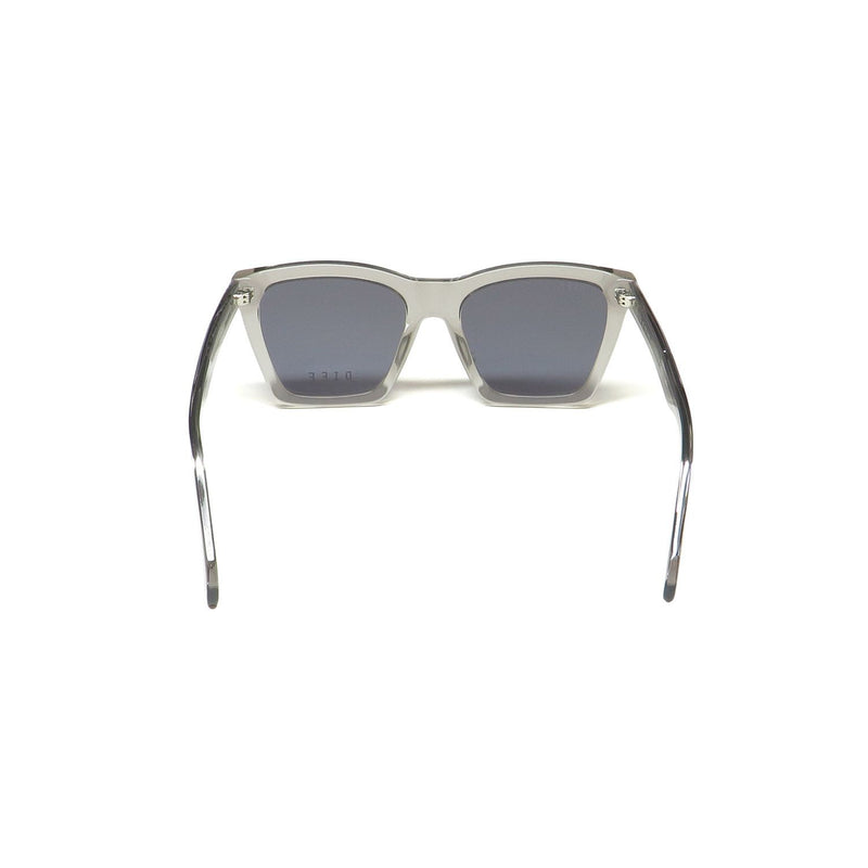 ModaFrames Diff Kenzie Sunglasses Sunglasses