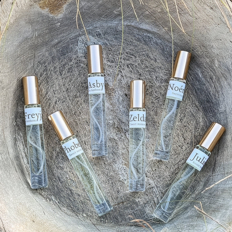 Sweet Anthem Sweet Anthem 10ml Eau de Parfums Dim Gray Asby,Billie,Emily,Freyja,Juliet,Lou,Noémie,Phoebe,Zelda