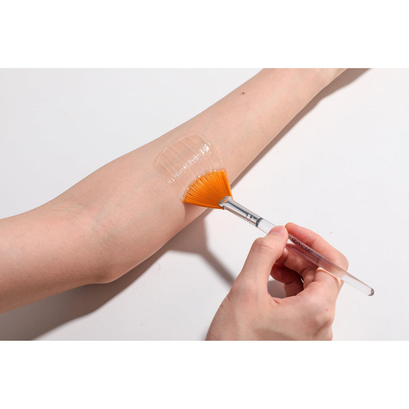 ZAQ Skin & Body Fan Mask Brush with Synthetic Bristles & Acrylic Handle