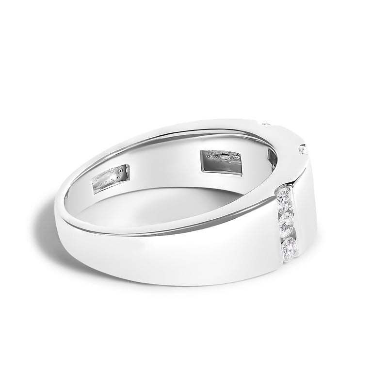 Bids.com Men's .925 Sterling Silver 1/2 Cttw Diamond Triple Three Stone Row Band Ring (H-I Color, I1-I2 Clarity) - Ring Size 10 Rings