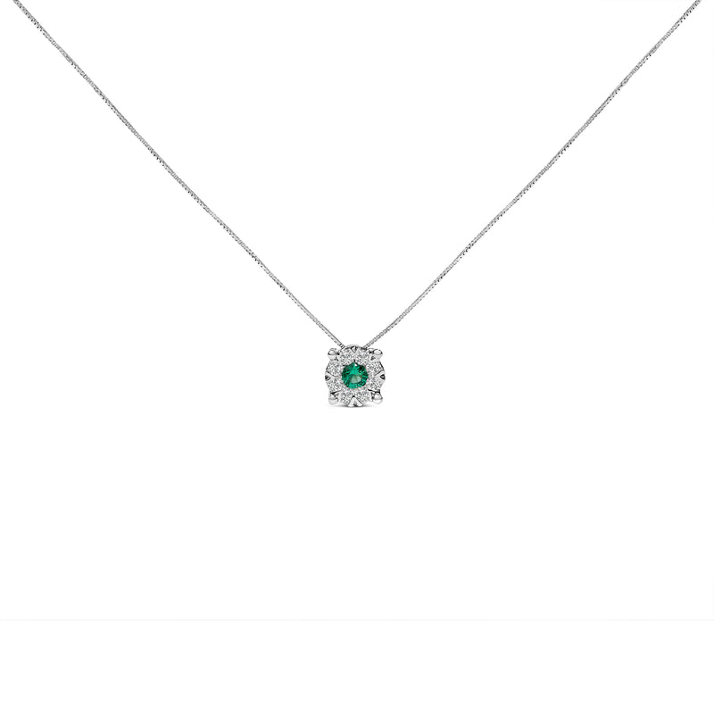 Bids.com 14K White Gold 3.8 MM Green Emerald and 1/3 Cttw Diamond Composite Halo 18" Pendant Necklace (F-G Color, VS2-SI1 Clarity) Necklaces