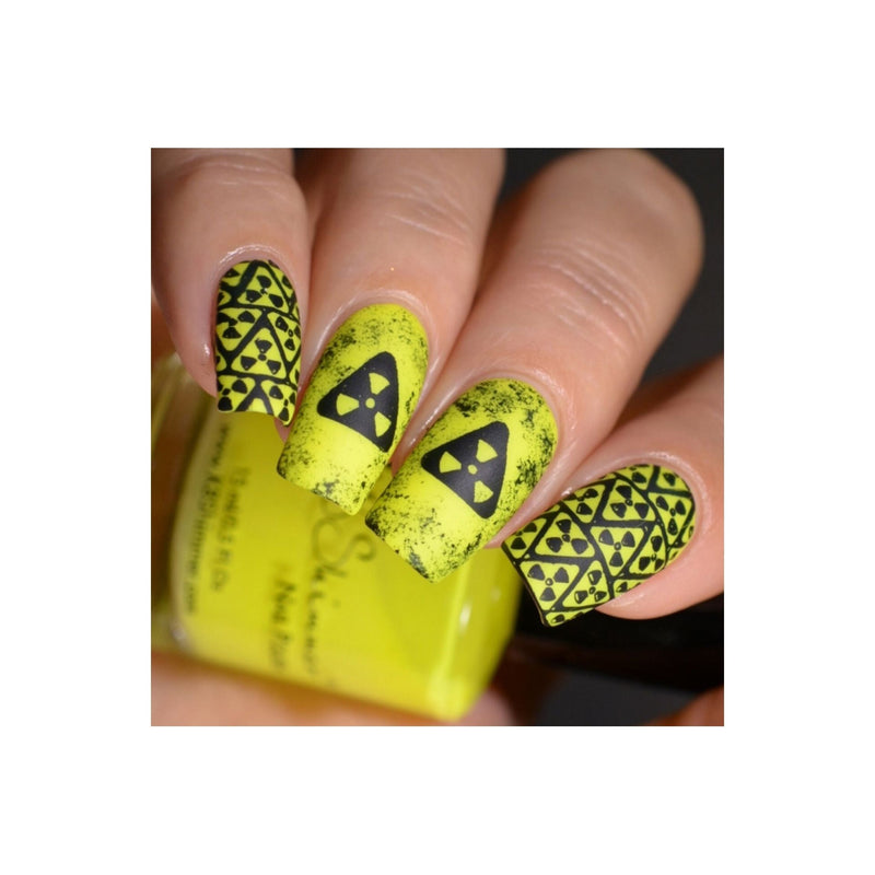 UberChic Beauty Zombie Love-02 Stamping Plate