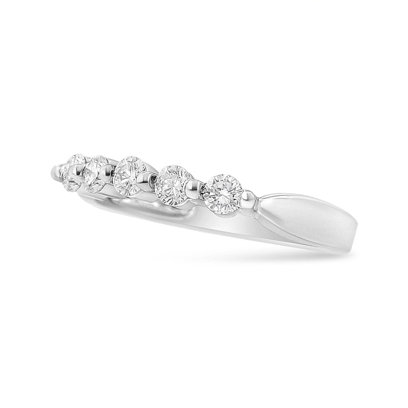 Bids.com 14K White Gold 1/2 Cttw Round-Cut 5-Stone Diamond Ring (H-I Color, SI1-SI2 Clarity) Size 7 Rings