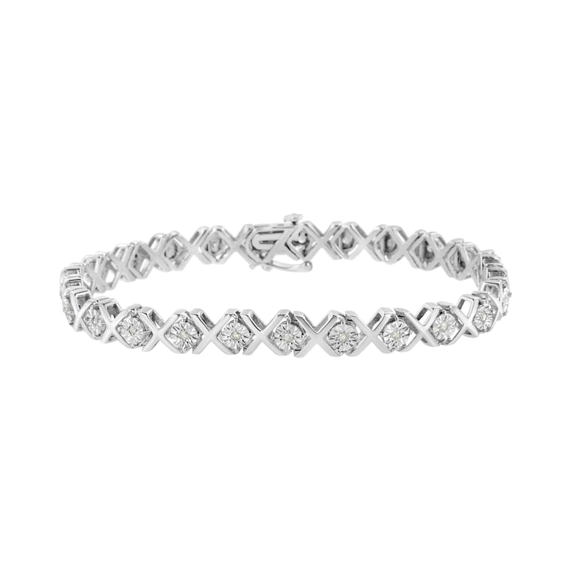 Bids.com .925 Sterling Silver 1/4 Cttw Miracle Set Diamond "X" Link Bracelet (I-J Color, I3 Clarity) - 7.25" Bracelets